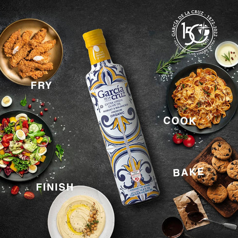500 ml GARCA DE LA CRUZ - Organic Extra Virgin Olive Oil, Master Miller Premium Oil, Almond and Tomato Tones, Smooth