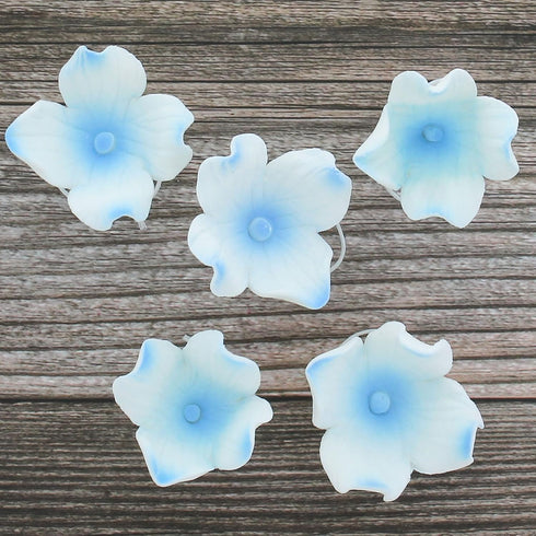 36 Count Global Sugar Art Hydrangea Blossom Sugar Cake Flowers, White with Blue - Wired- by Chef Alan Tetreault