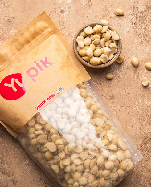 2.2 lb (35.2 oz), Yupik Macadamia Nuts, Medium Pieces, Raw and Unsalted, Gluten-Free and Kosher, Unroasted Oil-Free