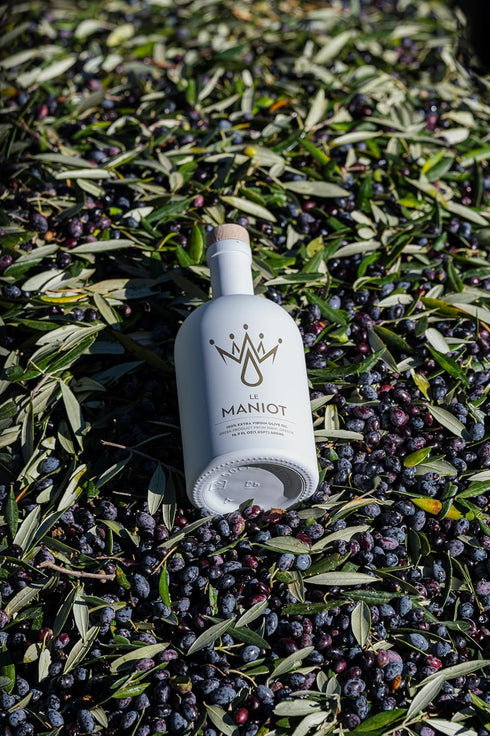 Le Maniot 500mL, Extra Virgin Olive Oil, Glass Bottle, Family-Owned, Complex Robust Flavor, Cold Extracted, Koroneiki