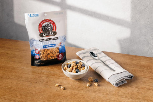 100% (Pack 5 Kodiak Cakes Granola, Blueberry Vanilla, High Protein, Whole Grains of pouches)