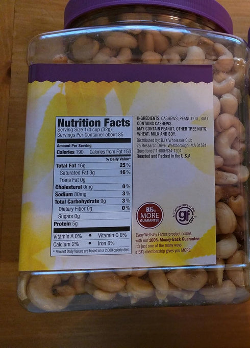 Wellsley Farms Lightly Roasted & Salted Whole Cashews