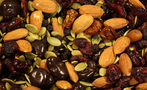 2.2 lb, Pack 1 Yupik Trail Mix, Equilibrium, A mix of cranberries, Inca berries, blueberries, pumpkin seeds, almonds