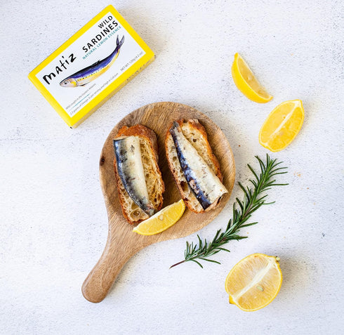 Matiz Sardines with Lemon, Packed in Olive Oil, 4.2 oz/120g Tin
