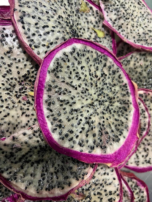 Sensafruit -Dried Dragon Fruit with red peel | Ready for cocktails | 100%