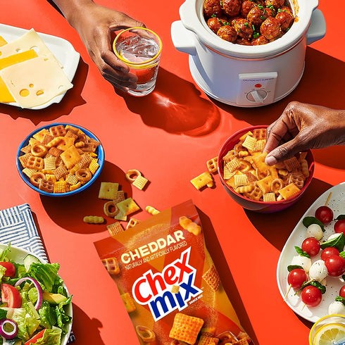 Chex Mix 8 oz Cheddar Snack Mix, Savory Snack Bag