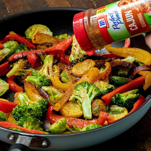 Pinch 5 oz (Pack 6) McCormick Perfect Cajun Seasoning