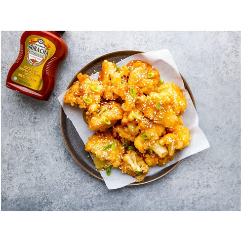 10.6 oz (9 Pack) Kikkoman Sriracha Hot Chili Sauce