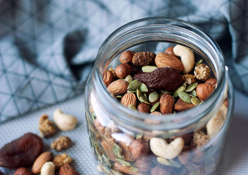 6-Forces 1 Mulberries, Food to Live Organic Trail Mix, Pound Raw, Non-GMO, Cashews, Pumpkin Seeds, Apricots, Hazelnuts