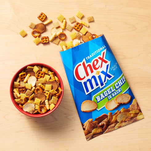 15 oz (Pack 8) Chex Mix Snack Mix, Traditional, Savory Snack Bag, Family Size