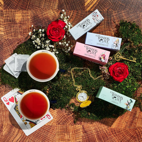 Set, 2 32 Packaging, Set 34 Alices Adventures in Wonderland Tea Assortment Gift Includes Ceramic Cups and Tea Bags